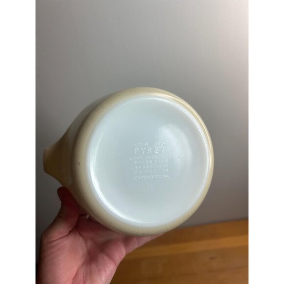 Vintage forest fancies mushrooms Pyrex Glass Fall Autumn Decor, - Picture 3 of 4